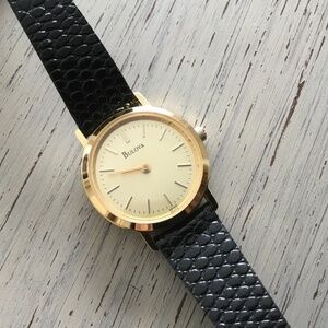 Vintage Bulova Ladies Gold tone Watch NWOT